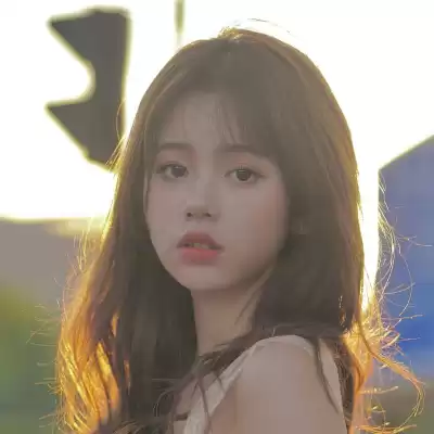 闻皎月